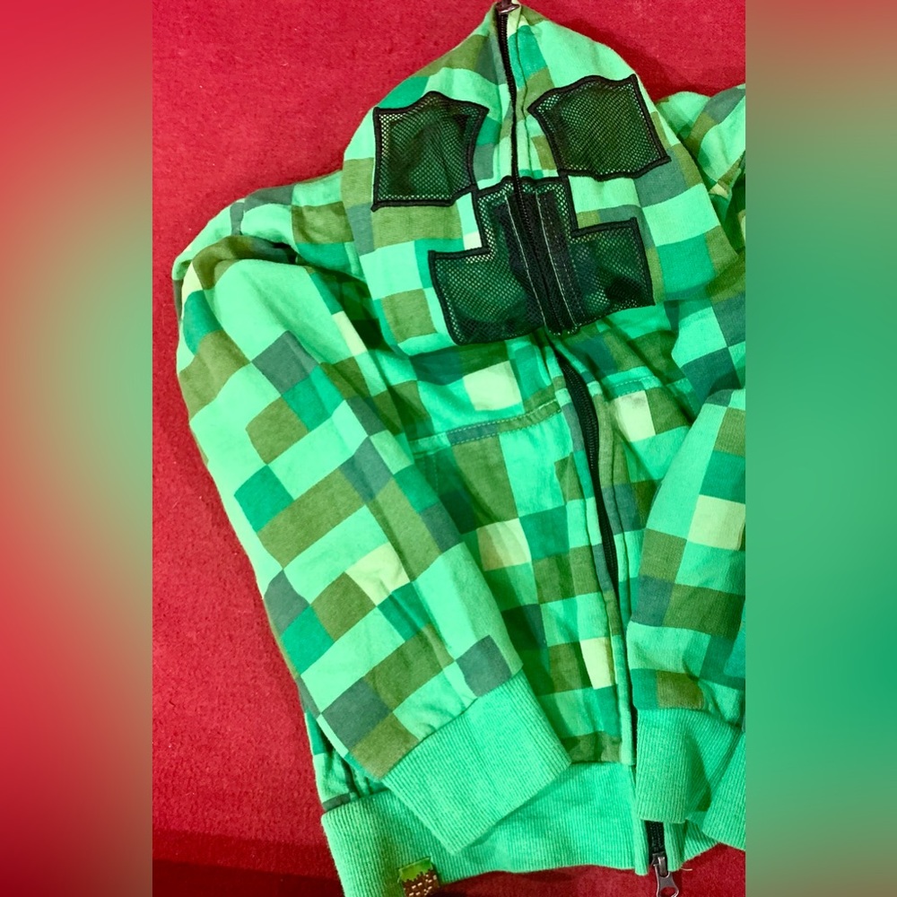 Boy’s XS Size 5-6 Minecraft Hoodie Sweatshirt with Zip Up Creeper Face